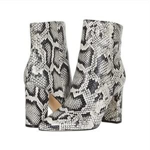 NEW $219 March Fisher LTD Ulani Pointy Toe Bootie In Black Snake Print